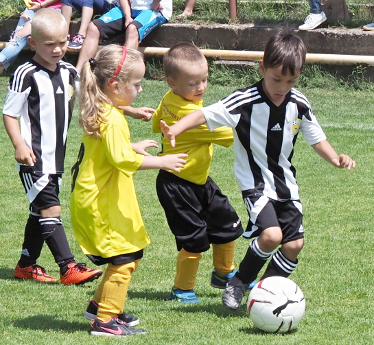 Turnaje minipřípravek 3+0 (děti ročník 2015 a mladší) Skřivany sobota 25. 9. 21 v 10 a Hradec Háječek středa 29. 9. 21 v 17 – podrobnosti a přihlášky v příloze.