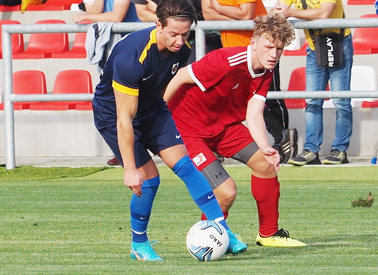 Aktuální zpravodajství OFS Hradec z víkendu 1. – 2. 4. 2023, v dospělých odloženo 8 zápasů.