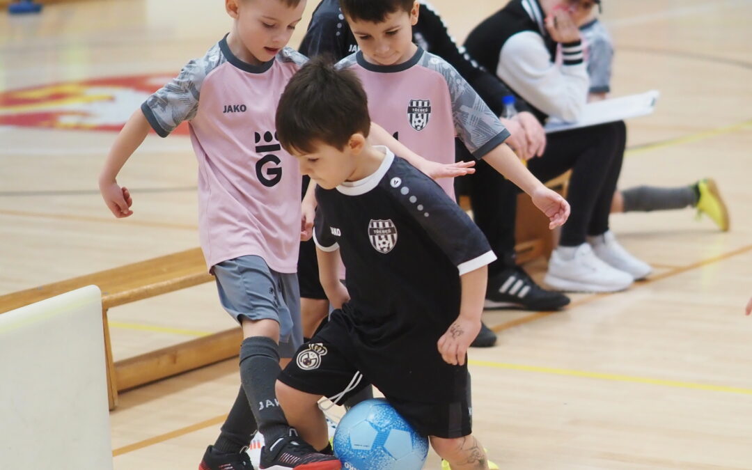 OFS Hradec Králové uspořádal další turnaj minipřípravek 3+0 – nově přidána fotogalerie